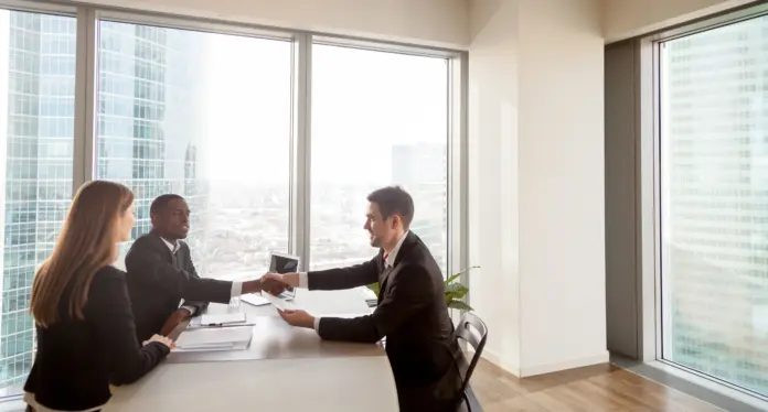 Mindestlohn in Polen und Deutschland im Jahr 2026: Ein Vergleich der Arbeitskosten